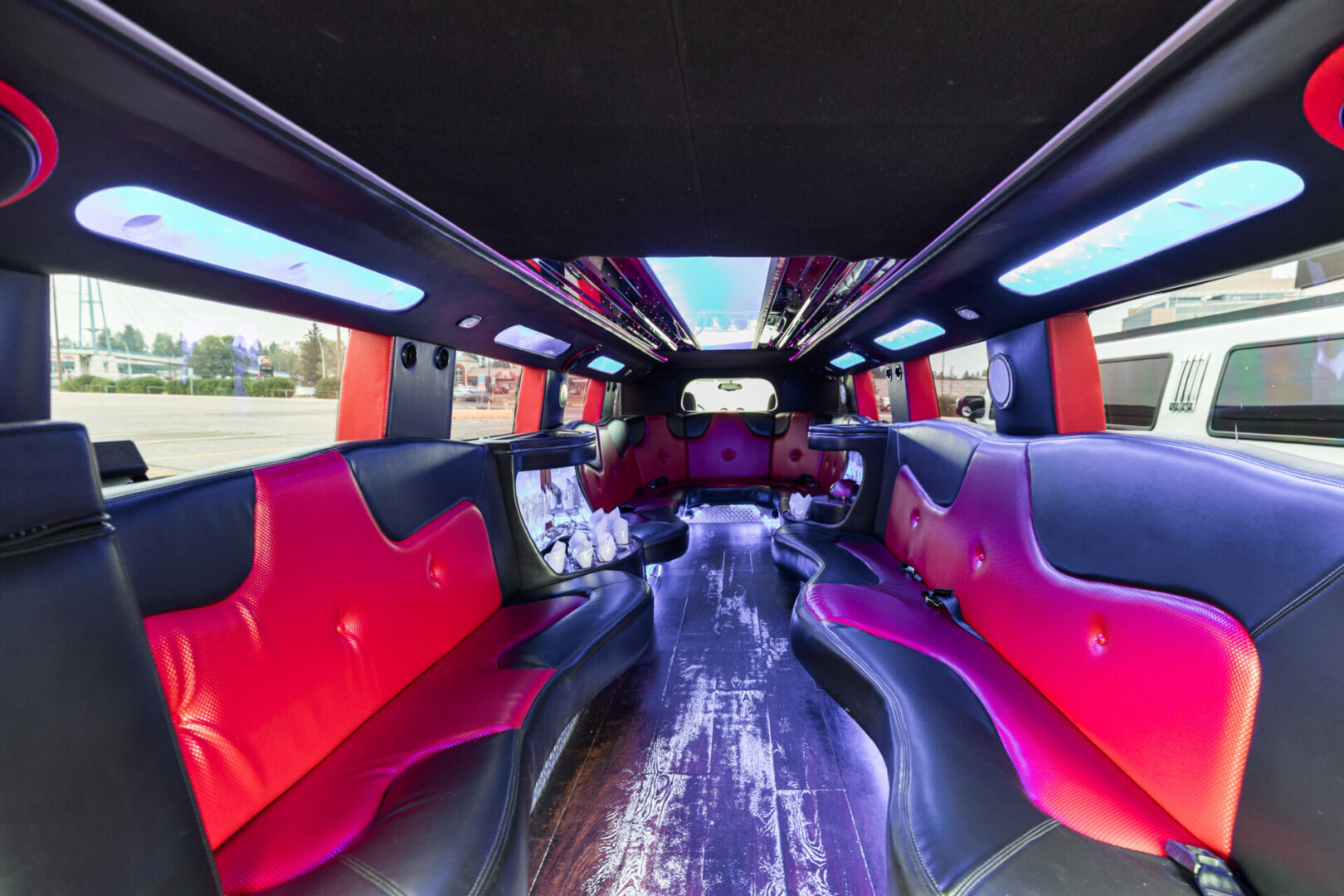 A view of the back of a limo car.